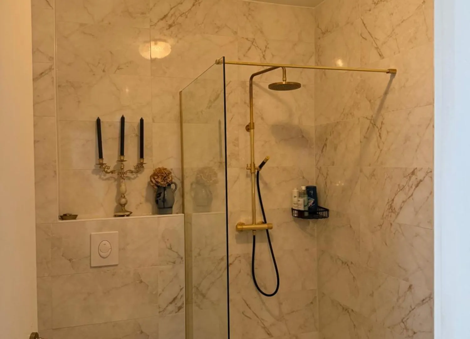Comfortable Stylish Room In City Centre Of The Hague - Home Stay Bed & Breakfast